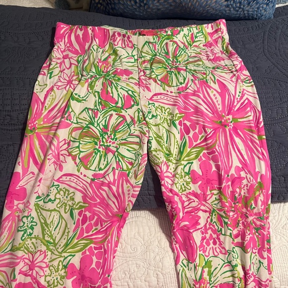 Lilly Pulitzer Dresses, Popover, and tops - Picture 1 of 7